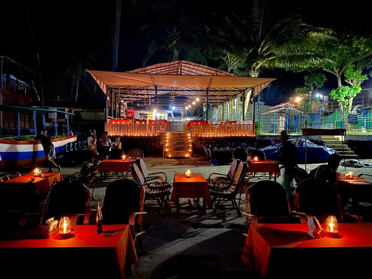 Chill Out Jasmine Restaurant Bar Rooms ปาโลเลม ภายนอก รูปภาพ