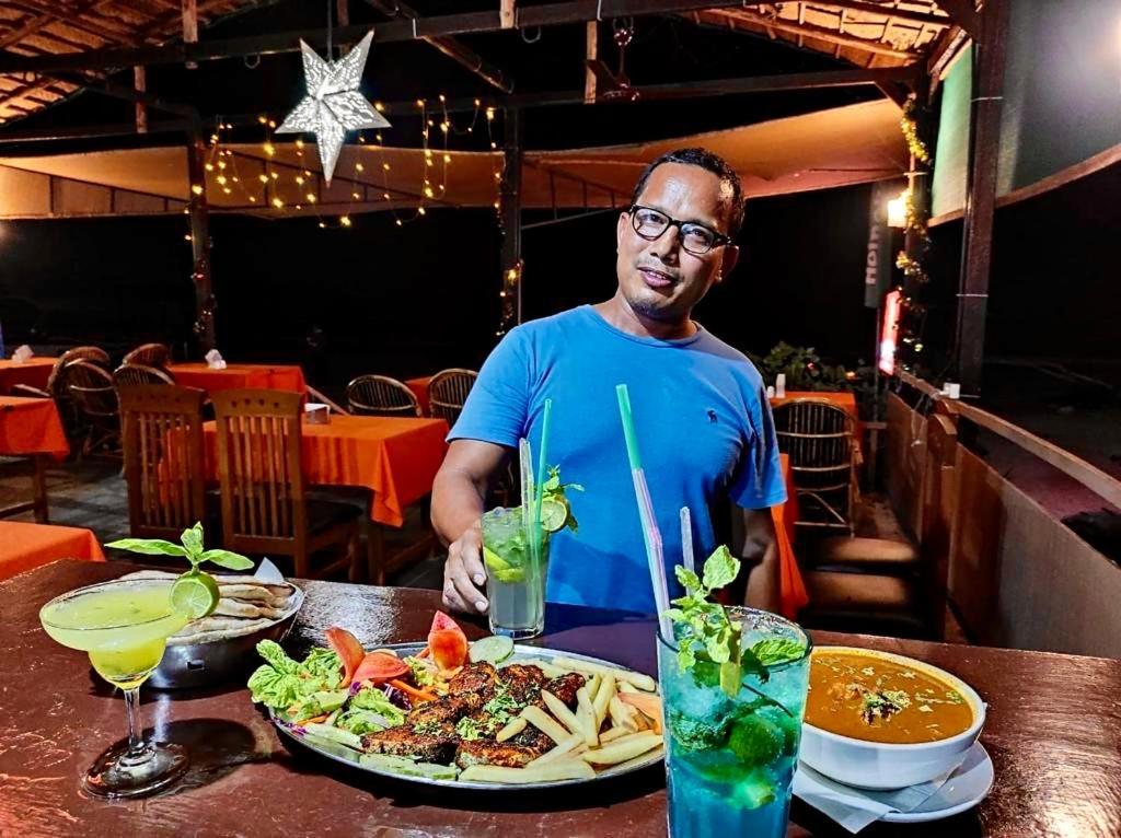 Chill Out Jasmine Restaurant Bar Rooms ปาโลเลม ภายนอก รูปภาพ