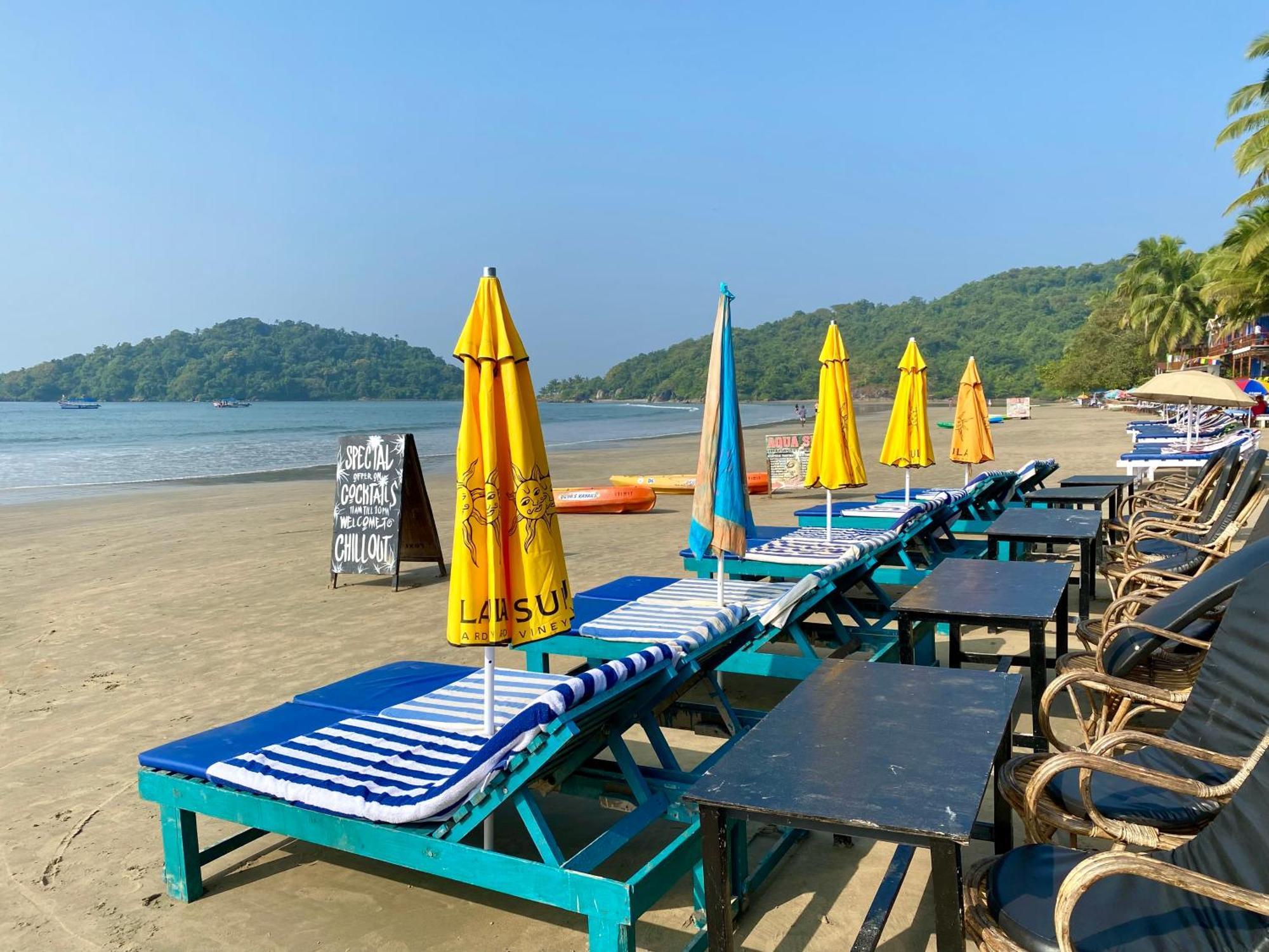 Chill Out Jasmine Restaurant Bar Rooms ปาโลเลม ภายนอก รูปภาพ